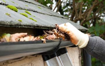 gutter cleaning Dardy, Powys